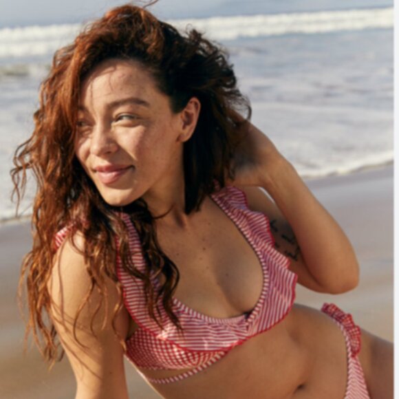 Brand New Aerie Seersucker Ruffle Wrap Swim Bikini Top; Red/White - Picture 9 of 10